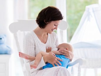 Breastfeeding Hacks: 8 Things Every New Mom Needs To Know