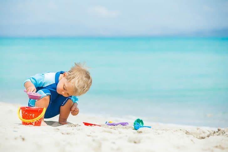 Toddler Beach: 10 Tips For Enjoying With Your Little One