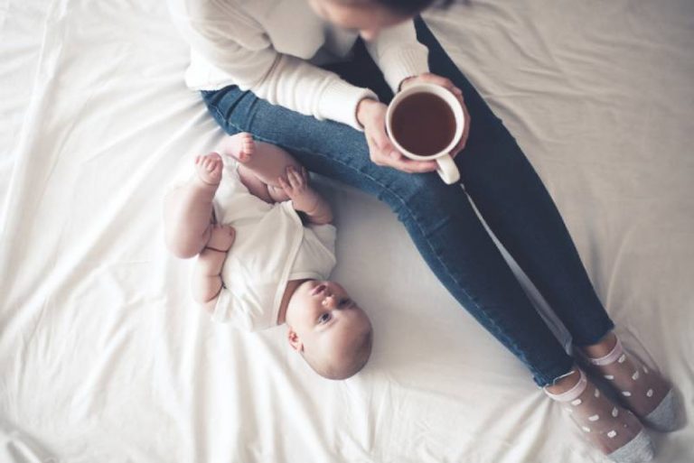 6 Best Herbal Teas For Breastfeeding And Milk Supply In 2022