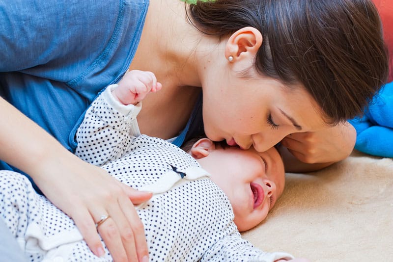 Causes, Symptoms And Treatment Of Baby’s Upset Stomach