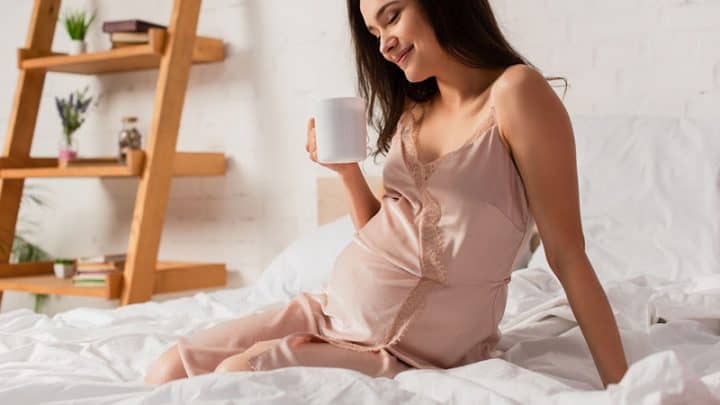 benefits-of-drinking-lemon-and-ginger-tea-during-pregnancy