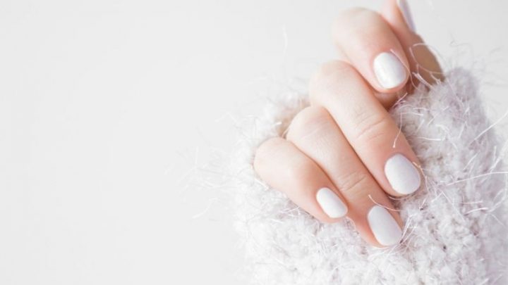 18 Best Pregnancy Safe Nail Polishes Of 2022 (+ Removers)