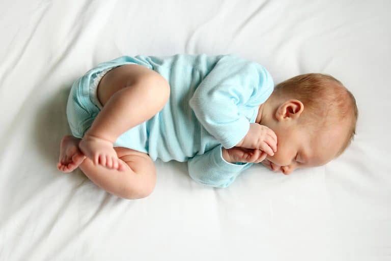 Baby Arching Back While Sleeping – Causes And Solutions