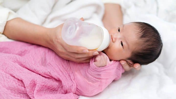 10 Best Bottles For Breastfed Baby Who Refuses Bottle In 2021