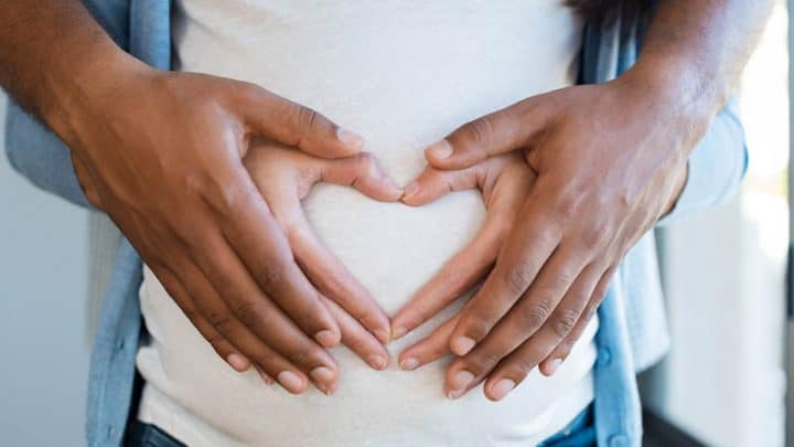 22 Best Ways To Announce Pregnancy To Family In Person