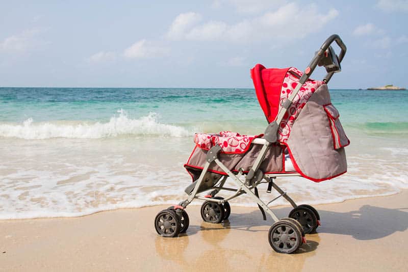 9 Best Beach Strollers For Summertime Fun In 2022