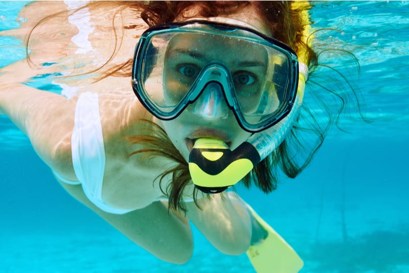 Can You Snorkel While Pregnant? 8 Tips You Should Follow